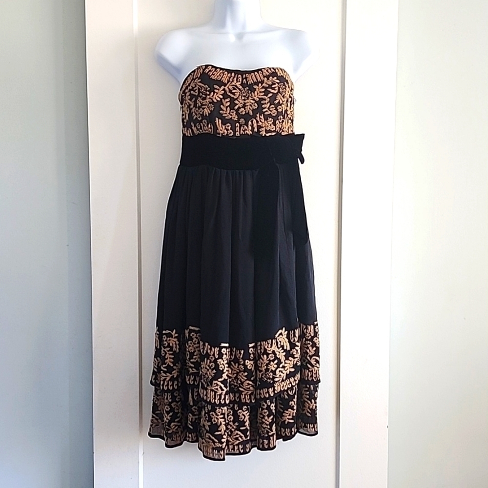 Anthropologie Tracy Reese black strapless embroidered beaded mini dress size 6